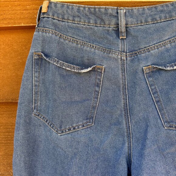 Forever 21 High Rise Ankle Distressed Lose Fit Blue Jeans Size 28 - Picture 12 of 13